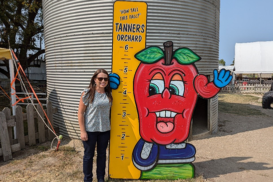 Photo Ops at Tanners Orchard!