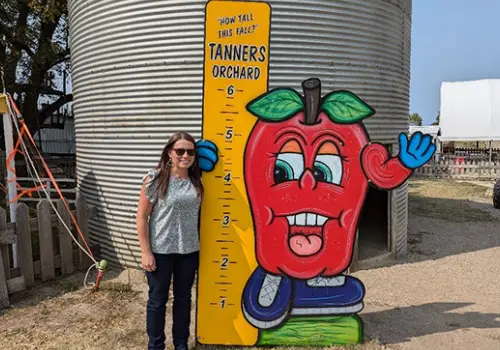 Photo Ops at Tanners Orchard! 24 Photo Ops at Tanners Orchard!